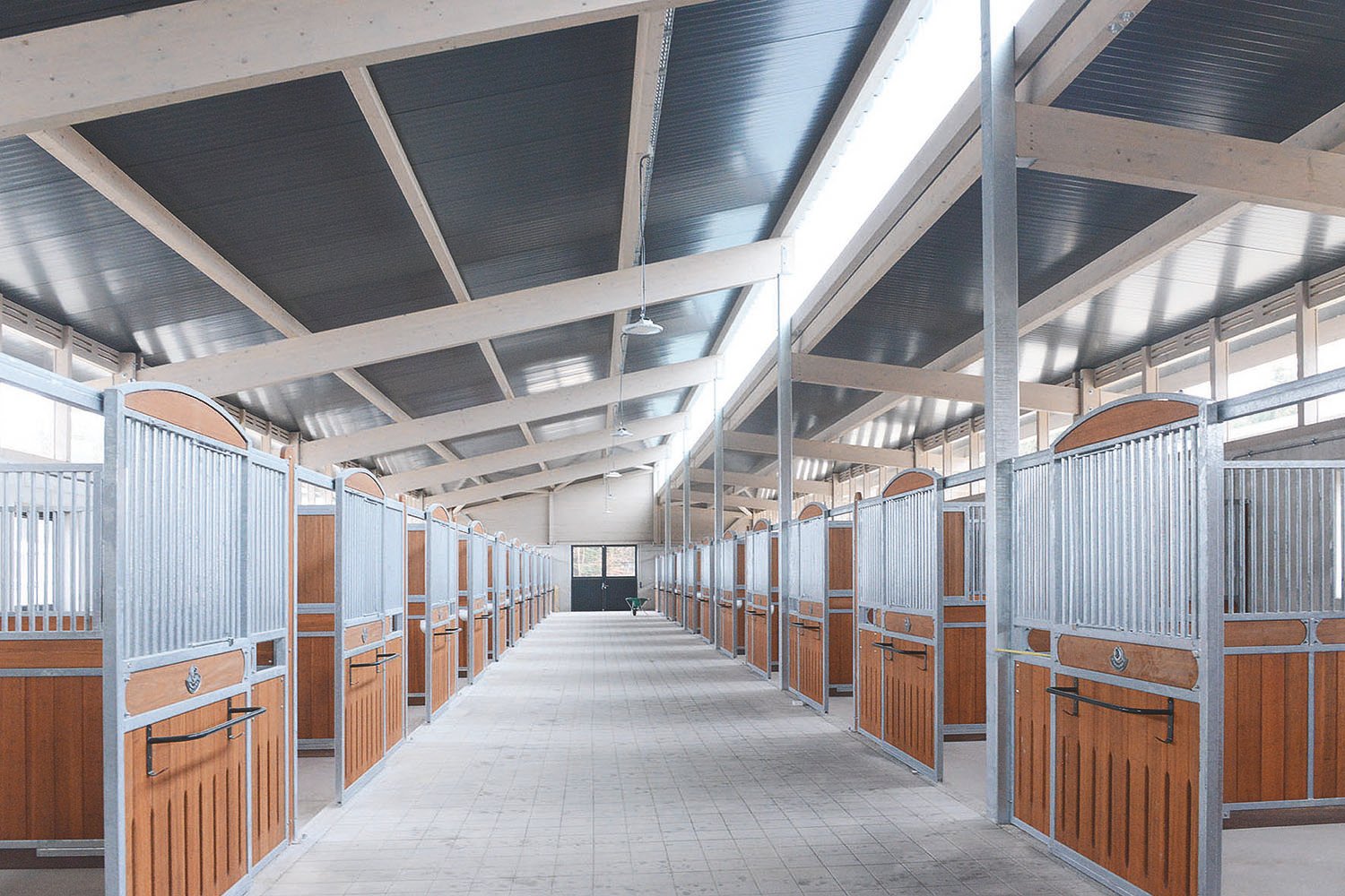 Boxen der Reitanlage Wolfesing