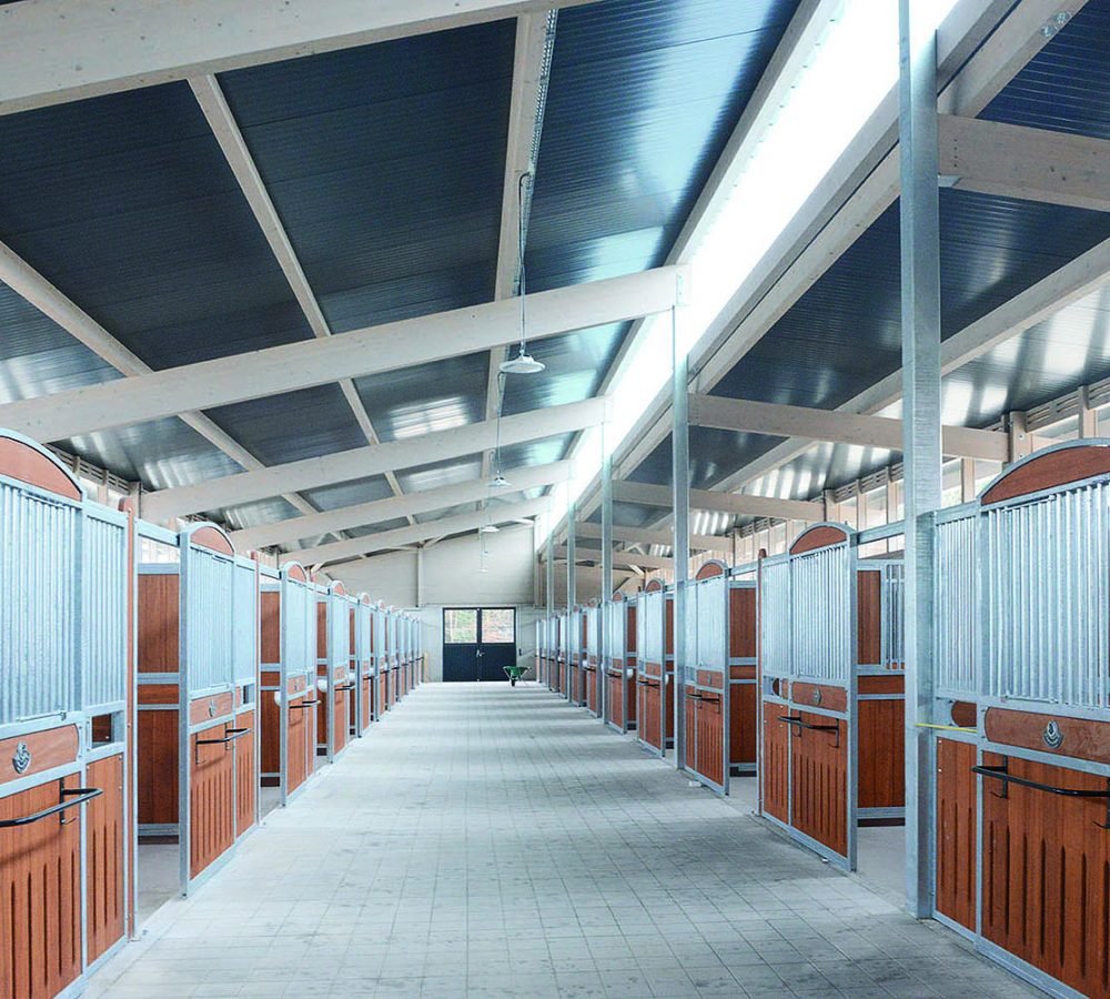 Boxen der Reitanlage Wolfesing